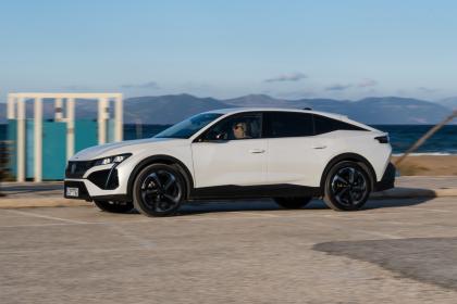 Test: Peugeot 408 1.2 PureTech EAT8 130Ps